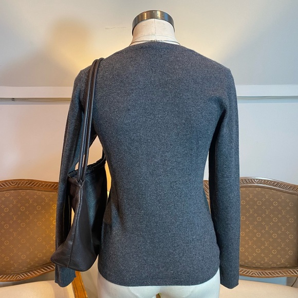Ann Taylor Charcoal Gray 100% Cashmere Sweater - Picture 2 of 3
